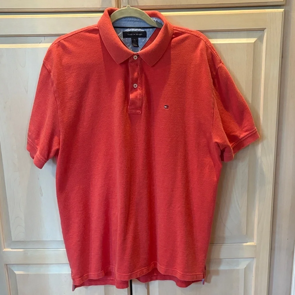 Tommy Hilfiger Men's Weathered Red Polo Size XL - Picture 2 of 10